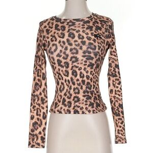 New Leopard print thermal top all sizes available
